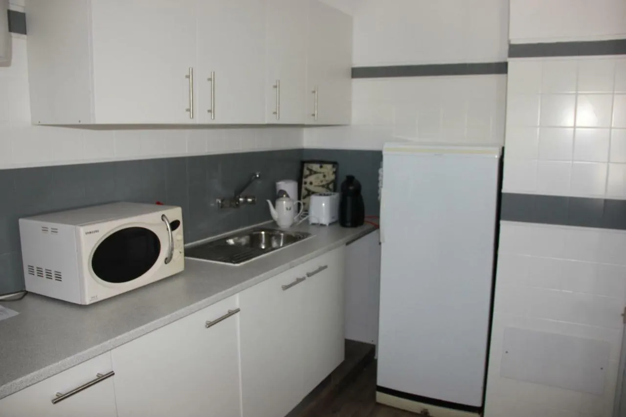 Beach And Pool Studio Apartment Lagos Portugal